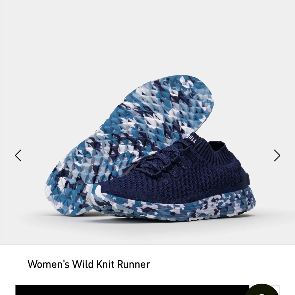 New FlyKnit Runners
